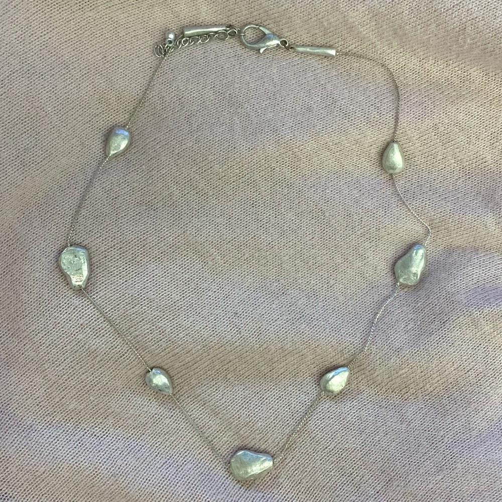 Beaded necklace
